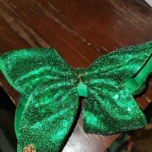 Jojo bows